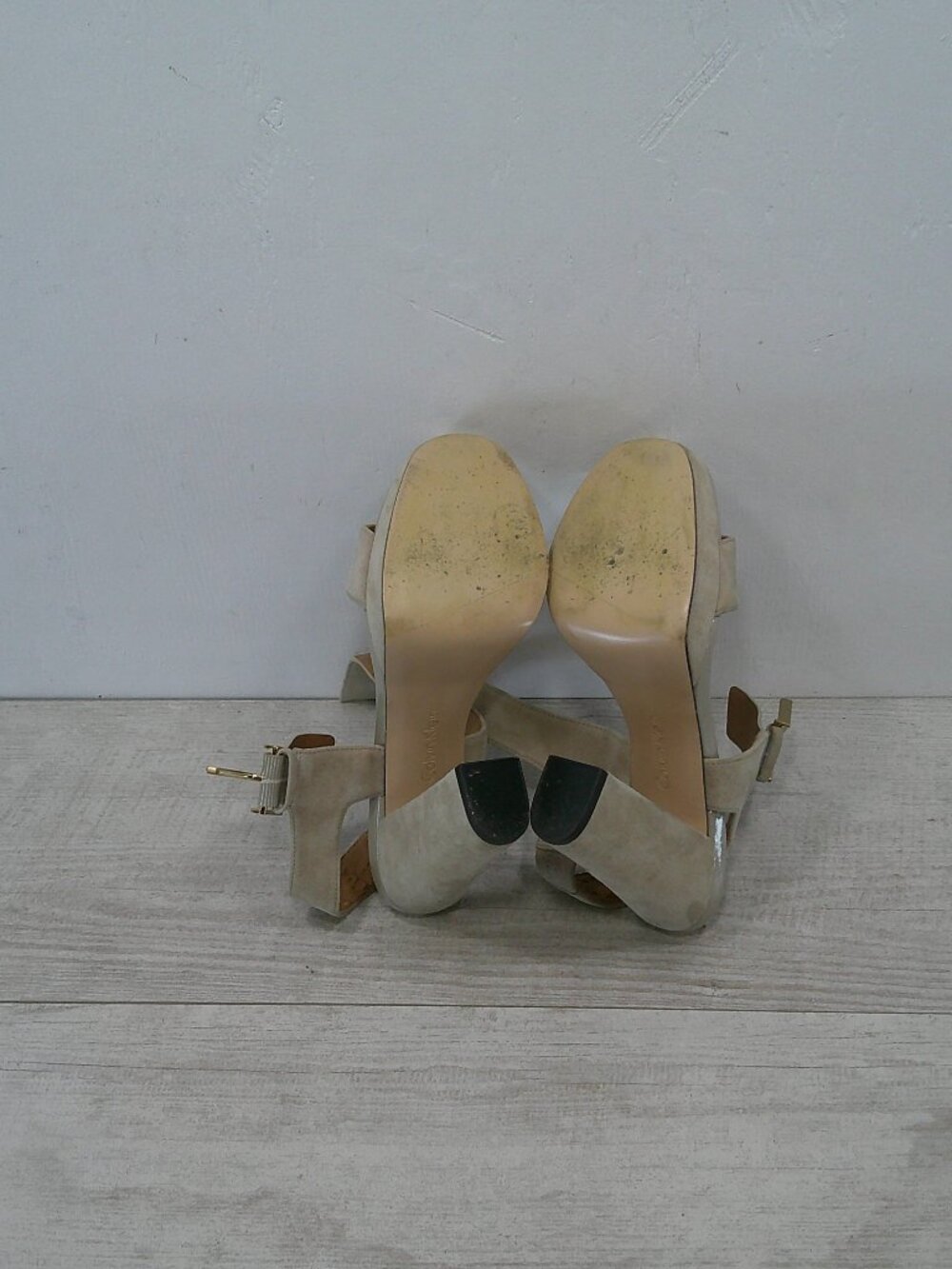 Calvin Klein Bette Clay / Greyish Platform Open-toe Sandals Block Heel Size 7 - Picture 13 of 13